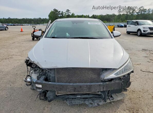 5NPD84LF4KH431383 2019 HYUNDAI ELANTRA Серебряный Вид спереди