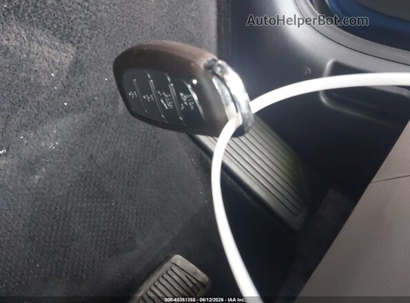 5NPD84LF4KH453884 2019 HYUNDAI ELANTRA Blue Widok komory silnika