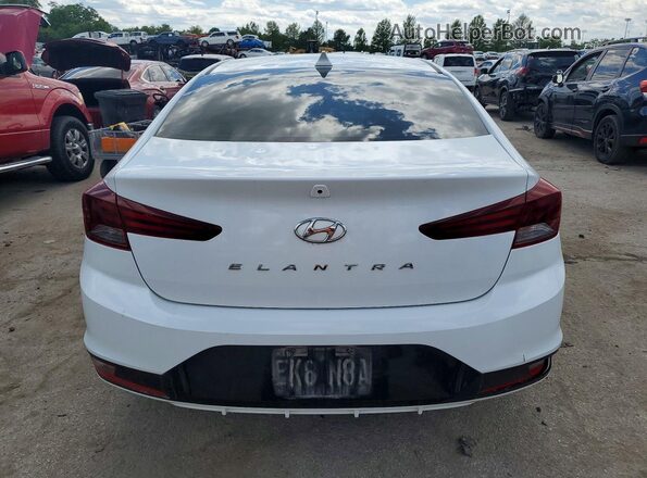 5NPD84LF4LH537009 2020 HYUNDAI ELANTRA Белый Вид сзади