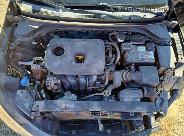 5NPD84LF4LH583617 2020 HYUNDAI ELANTRA Black Rear interior view