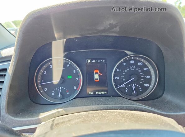 5NPD84LF5HH037125 2017 HYUNDAI ELANTRA Красный Вид щитка приборов