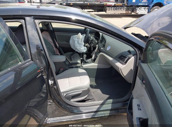 5NPD84LF5HH051218 2017 HYUNDAI ELANTRA Black წინა სალონის ხედი