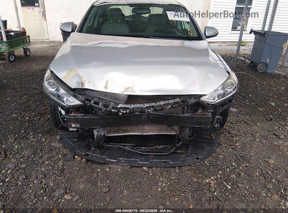 5NPD84LF5HH075356 2017 HYUNDAI ELANTRA Silver Widok z przodu