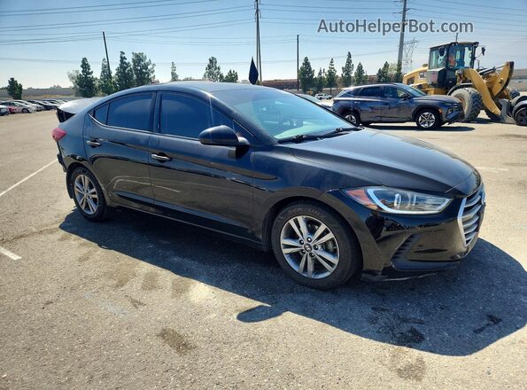 5NPD84LF5HH103852 2017 HYUNDAI ELANTRA Черный Передняя правая четверть