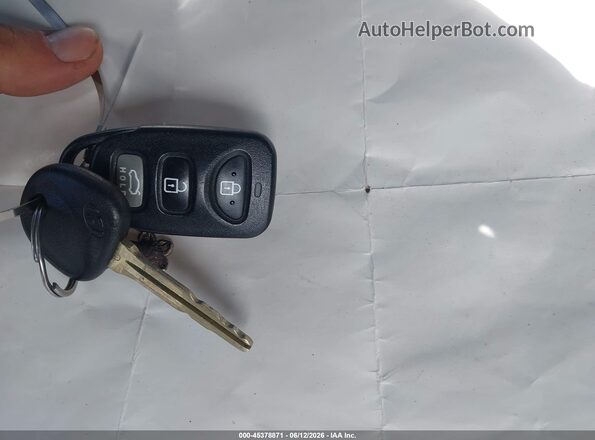 5NPD84LF5HH121042 2017 HYUNDAI ELANTRA White Առջևի վահանակի տեսք