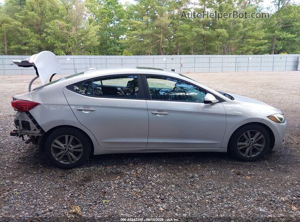 5NPD84LF5HH167213 2017 HYUNDAI ELANTRA Silver უკანა სალონის ხედი