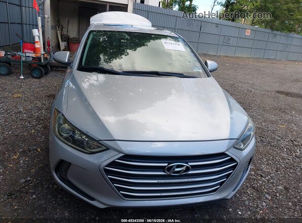 5NPD84LF5HH167213 2017 HYUNDAI ELANTRA Silver ხელსაწყოთა პანელის ხედი