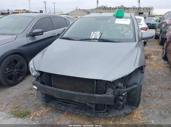 5NPD84LF5JH260240 2018 HYUNDAI ELANTRA Gray 