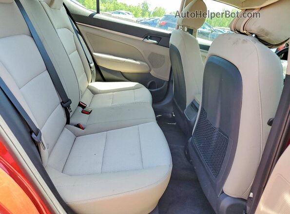 5NPD84LF5JH295070 2018 HYUNDAI ELANTRA Red Հետևի նստատեղերի տեսք