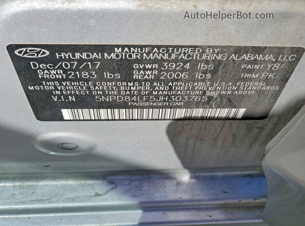 5NPD84LF5JH303765 2018 HYUNDAI ELANTRA Silver Engine compartment view