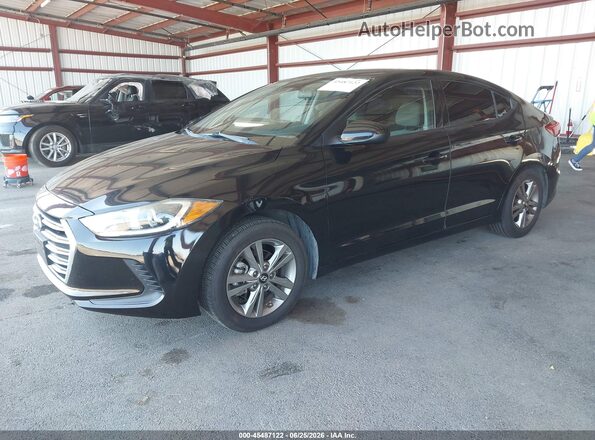 5NPD84LF5JH311154 2018 HYUNDAI ELANTRA Black Передня ліва чверть