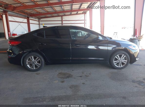 5NPD84LF5JH311154 2018 HYUNDAI ELANTRA Black Вид задньої частини салону
