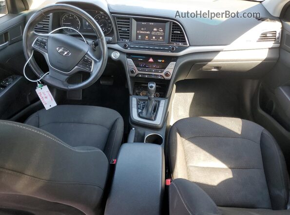 5NPD84LF5JH333686 2018 HYUNDAI ELANTRA Silver Widok deski rozdzielczej