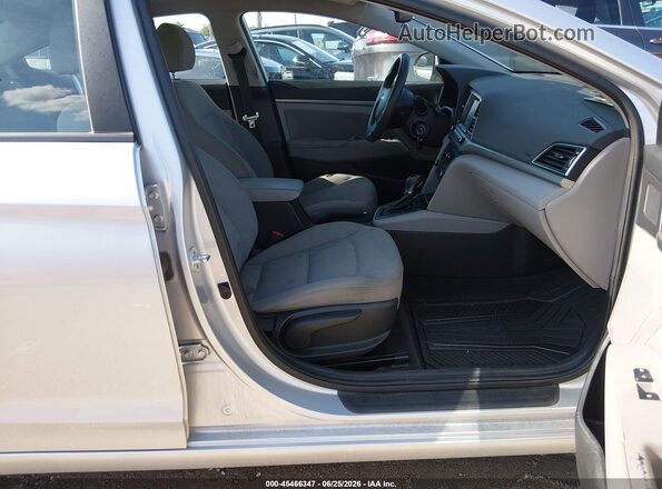 5NPD84LF5JH368826 2018 HYUNDAI ELANTRA Silver Vista interior delantera