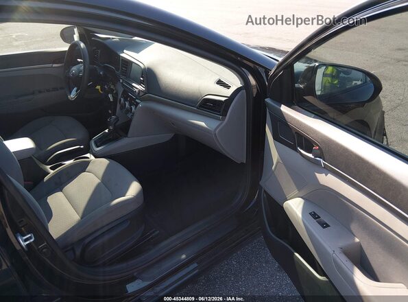 5NPD84LF5KH448161 2019 HYUNDAI ELANTRA Black Вид салону спереду