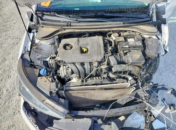 5NPD84LF5LH543711 2020 HYUNDAI ELANTRA White Rear interior view
