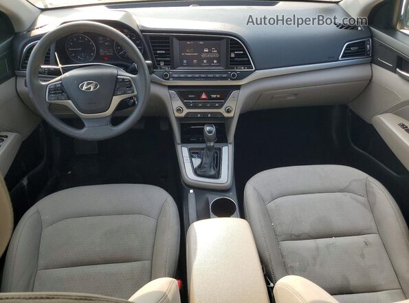 5NPD84LF6HH000617 2017 HYUNDAI ELANTRA Black Widok deski rozdzielczej