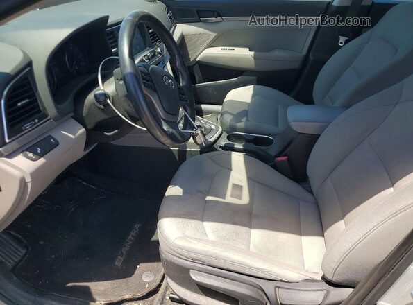 5NPD84LF6HH018311 2017 HYUNDAI ELANTRA Silver Vista interior delantera