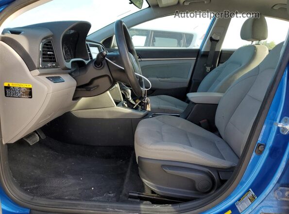 5NPD84LF6HH079335 2017 HYUNDAI ELANTRA Blue Front interior view