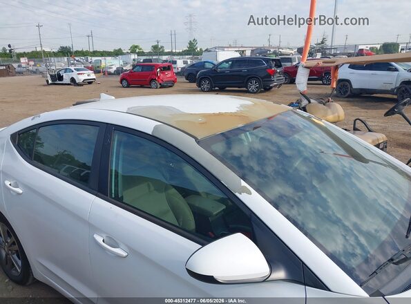 5NPD84LF6HH123849 2017 HYUNDAI ELANTRA White 