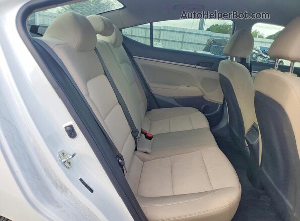 5NPD84LF6JH215453 2018 HYUNDAI ELANTRA White Rear seats view