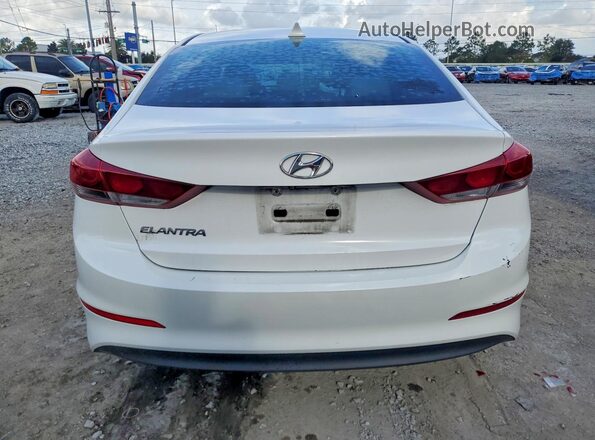 5NPD84LF6JH215453 2018 HYUNDAI ELANTRA White Rear view