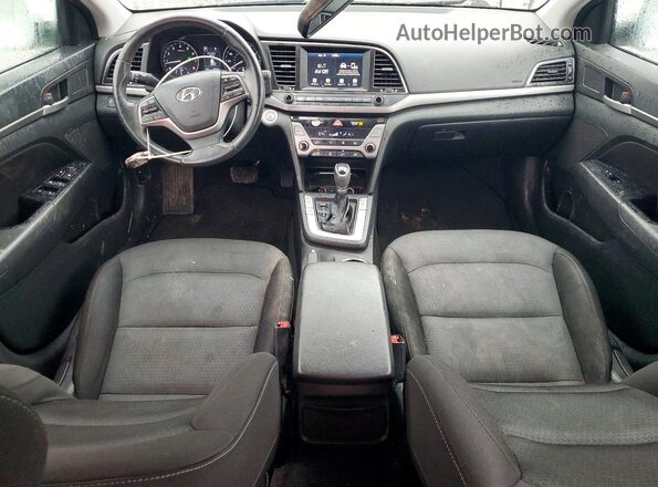5NPD84LF6JH253295 2018 HYUNDAI ELANTRA Белый Вид панели приборов