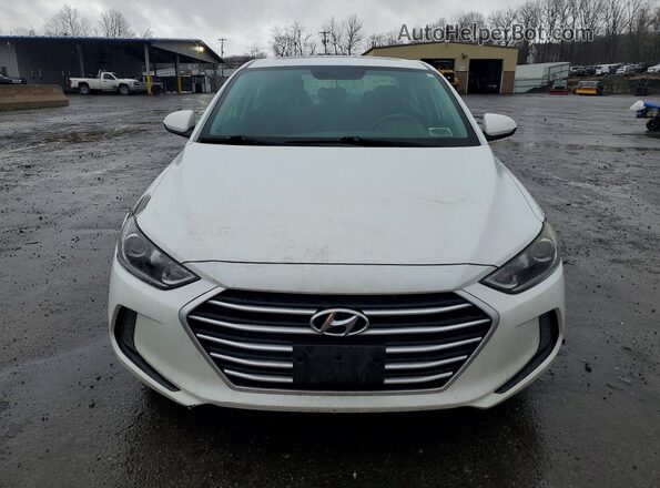 5NPD84LF6JH253295 2018 HYUNDAI ELANTRA Белый Вид спереди