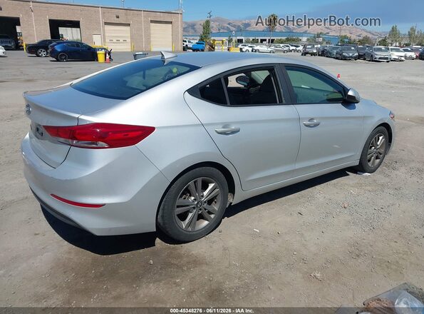 5NPD84LF6JH261834 2018 HYUNDAI ELANTRA Серебряный Задняя правая четверть