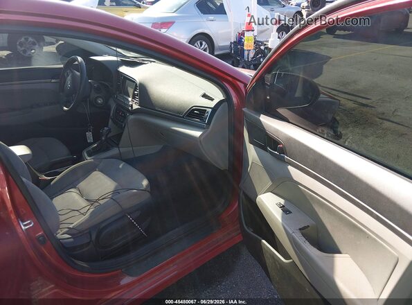 5NPD84LF6JH324480 2018 HYUNDAI ELANTRA Red Front interior view