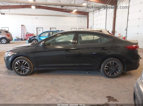 5NPD84LF6JH347211 2018 HYUNDAI ELANTRA Black 
