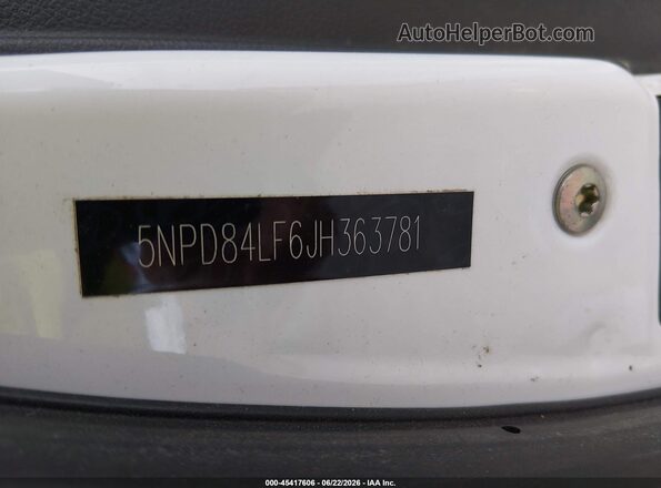 5NPD84LF6JH363781 2018 HYUNDAI ELANTRA Белый Вид подкапотного пространства