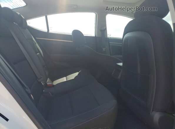 5NPD84LF6JH370861 2018 HYUNDAI ELANTRA White Հետևի նստատեղերի տեսք