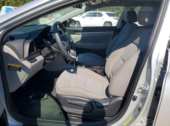 5NPD84LF6KH404122 2019 HYUNDAI ELANTRA Silver Widok wnętrza z przodu