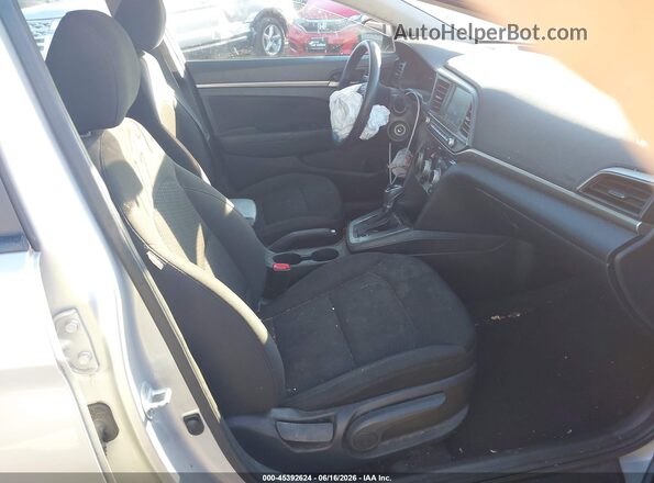 5NPD84LF6KH428095 2019 HYUNDAI ELANTRA Silver წინა სალონის ხედი