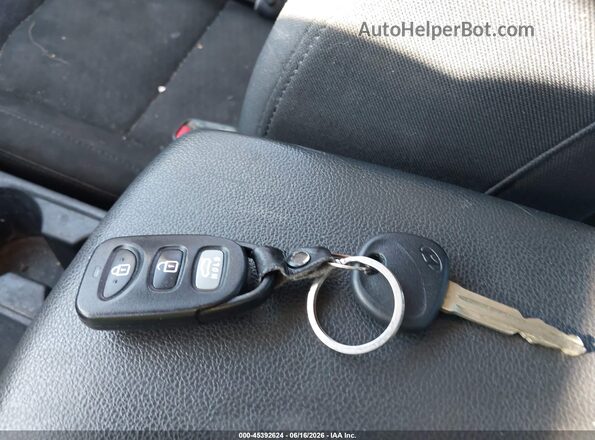5NPD84LF6KH428095 2019 HYUNDAI ELANTRA Silver წინა პანელის ხედი