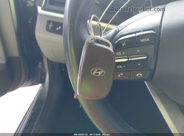 5NPD84LF6KH469388 2019 HYUNDAI ELANTRA Silver Vista del salpicadero