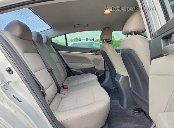 5NPD84LF6LH504738 2020 HYUNDAI ELANTRA Silver Widok tylnych siedzeń