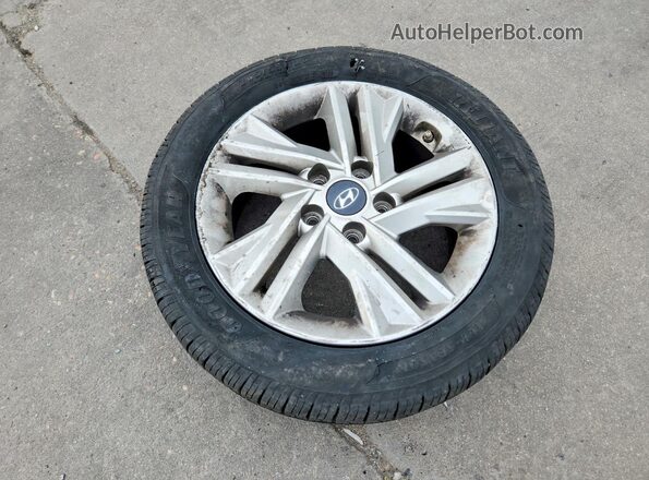 5NPD84LF6LH504738 2020 HYUNDAI ELANTRA Silver Widok komory silnika