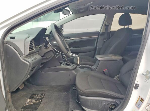 5NPD84LF6LH626709 2020 HYUNDAI ELANTRA White Front interior view
