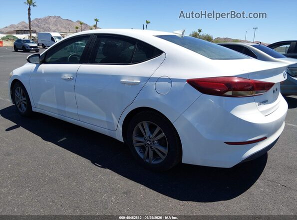 5NPD84LF7HH043282 2017 HYUNDAI ELANTRA White Trasero izquierdo