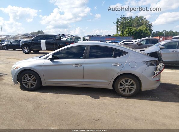 5NPD84LF7HH091252 2017 HYUNDAI ELANTRA Gray 