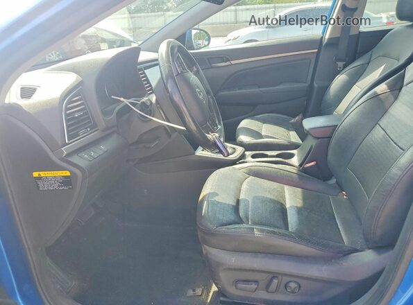 5NPD84LF7HH114321 2017 HYUNDAI ELANTRA Blue Widok wnętrza z przodu