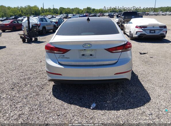 5NPD84LF7JH339599 2018 HYUNDAI ELANTRA Серебряный 