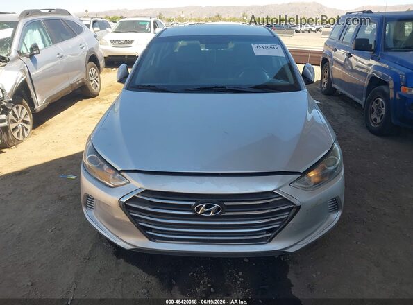 5NPD84LF7JH340302 2018 HYUNDAI ELANTRA Silver Widok z przodu