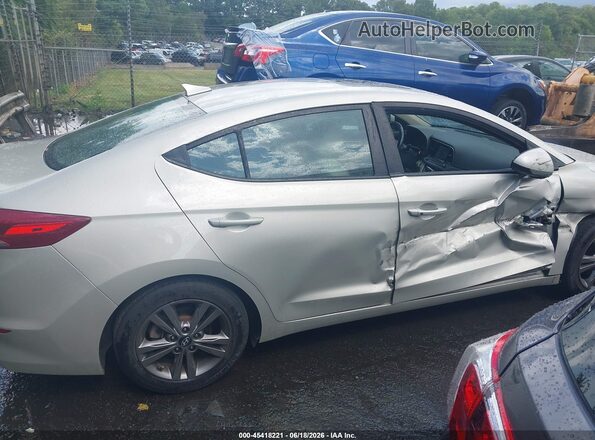 5NPD84LF7JH357343 2018 HYUNDAI ELANTRA Silver Rear interior view