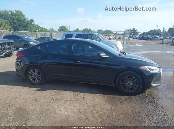 5NPD84LF7JH366270 2018 HYUNDAI ELANTRA Black Widok wnętrza z tyłu