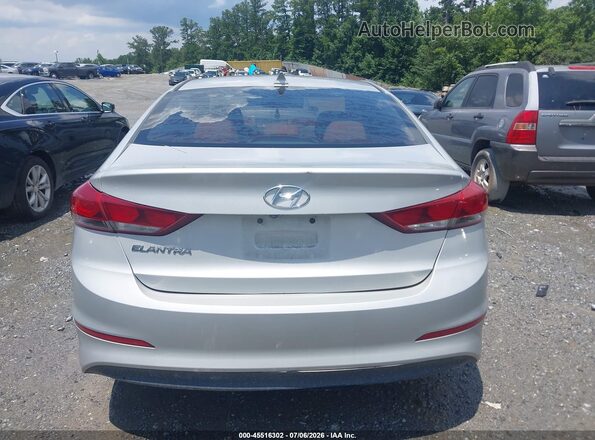 5NPD84LF7JH374966 2018 HYUNDAI ELANTRA Silver 