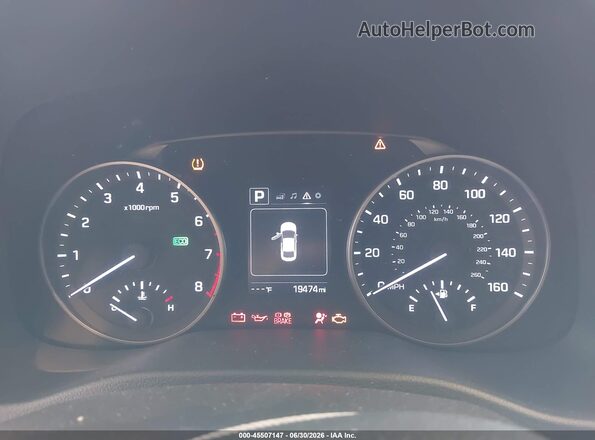 5NPD84LF7JH394280 2018 HYUNDAI ELANTRA Red უკანა სავარძლების ხედი