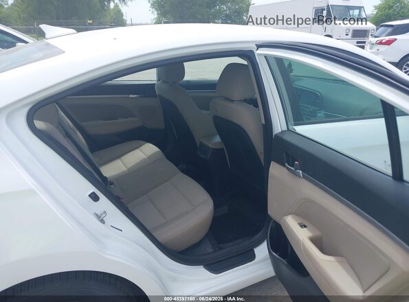 5NPD84LF7KH422242 2019 HYUNDAI ELANTRA White Vista de la etiqueta del VIN